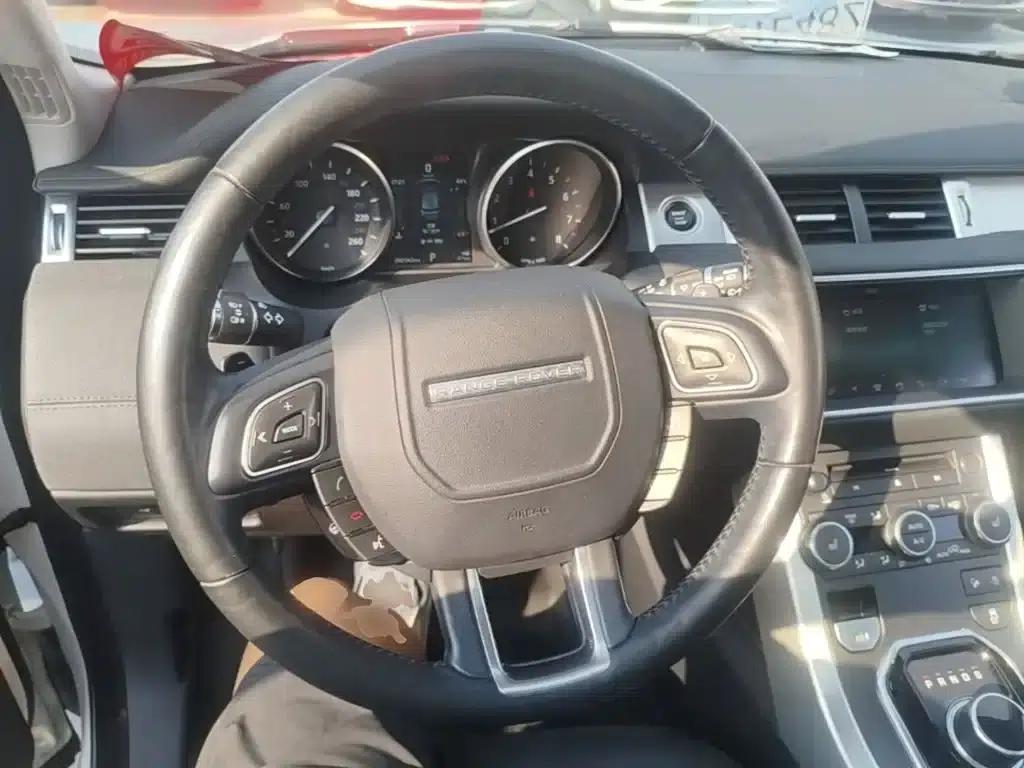 Range Rover Evoque 2018 240PS SE Smart Edition — миниатюра 11