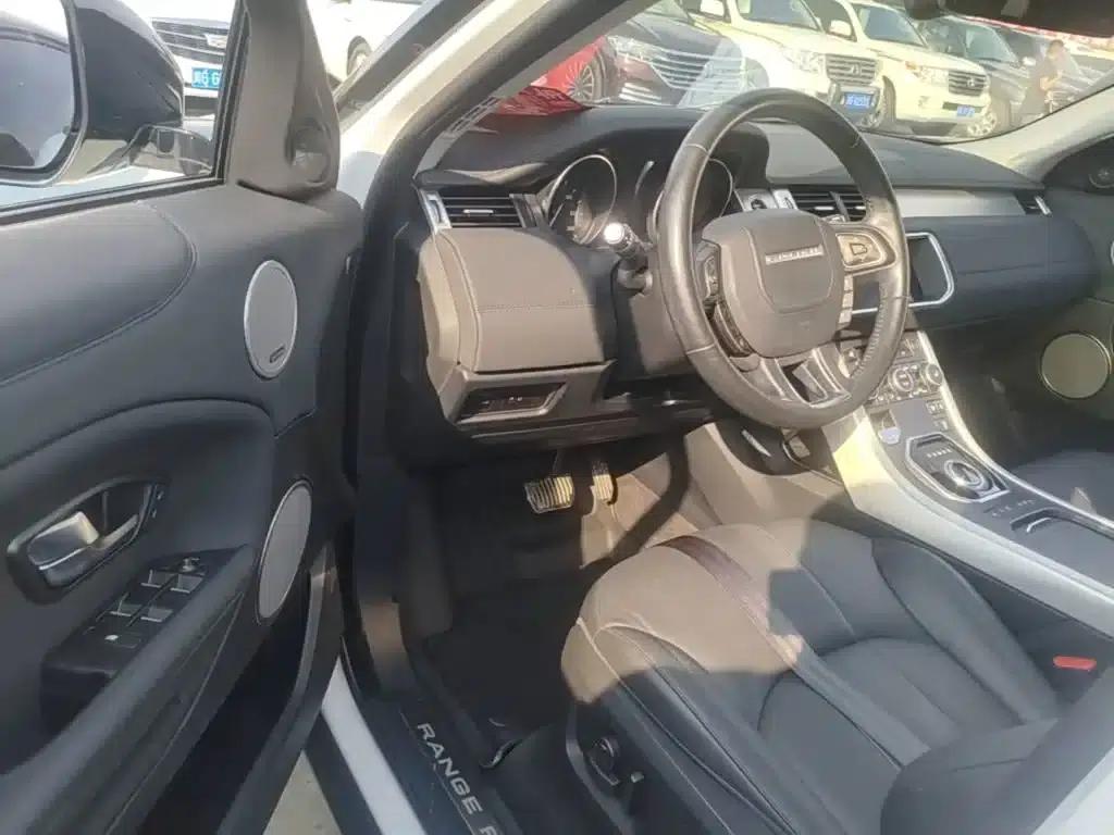 Range Rover Evoque 2018 240PS SE Smart Edition — миниатюра 16
