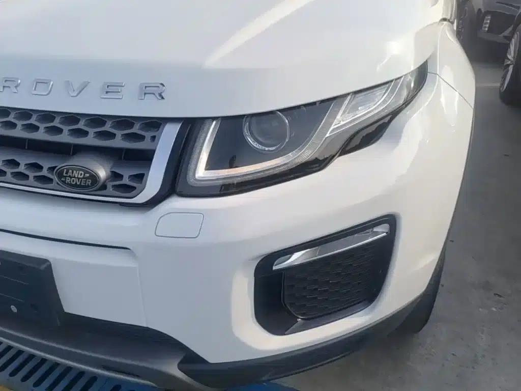 Range Rover Evoque 2018 240PS SE Smart Edition — миниатюра 24