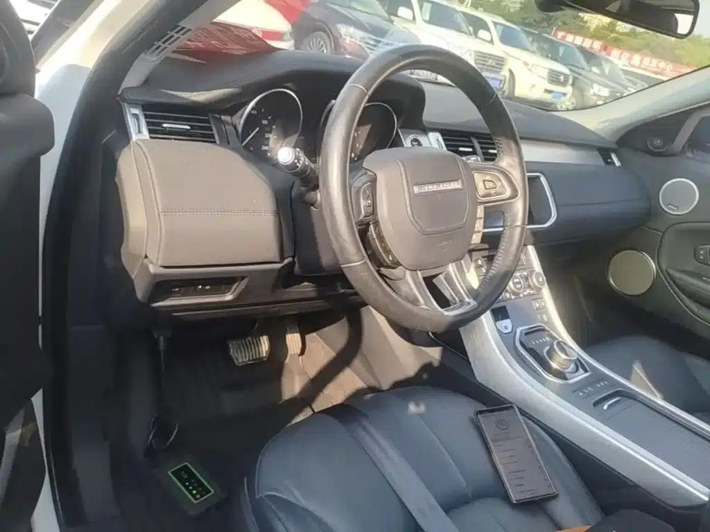 Range Rover Evoque 2018 240PS SE Smart Edition — миниатюра 10