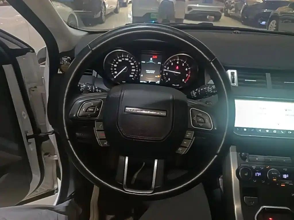 Range Rover Evoque 2018 240PS SE Smart Edition — миниатюра 11