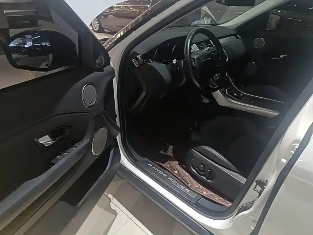 Range Rover Evoque 2018 240PS SE Smart Edition — миниатюра 16