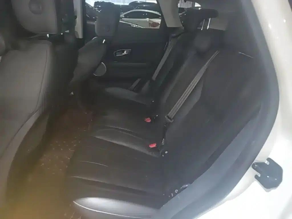 Range Rover Evoque 2018 240PS SE Smart Edition — миниатюра 17