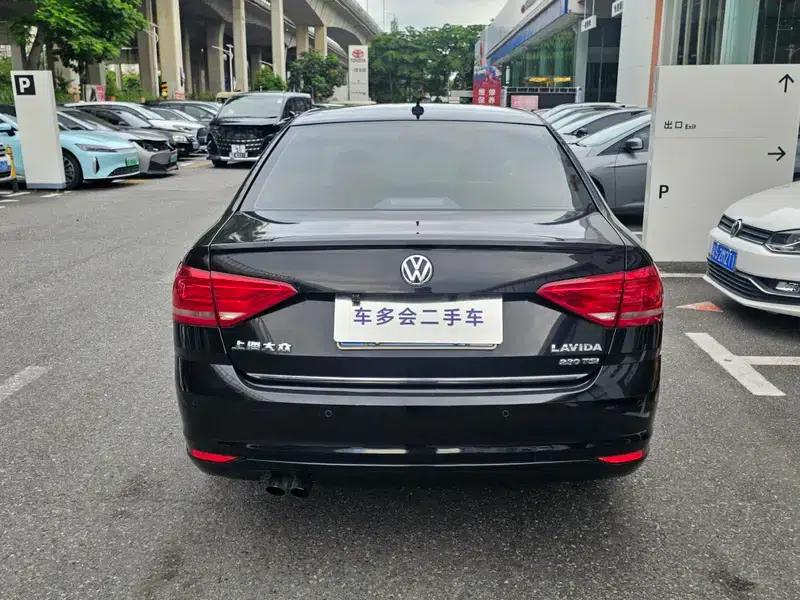 2015 Volkswagen Lavida 230TSI DSG Comfort Edition — миниатюра 5