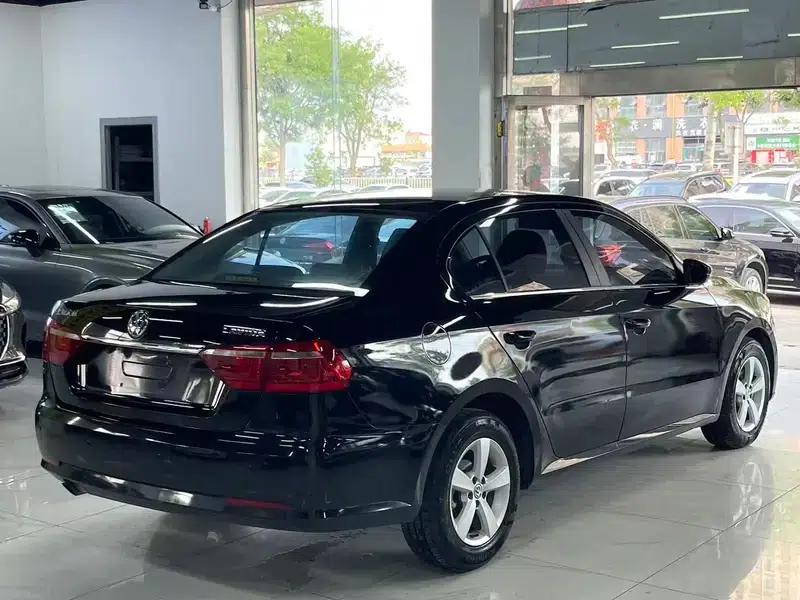 2013 Volkswagen Lavida Classic Facelift 1.6L Automatic Fashion Edition — миниатюра 6