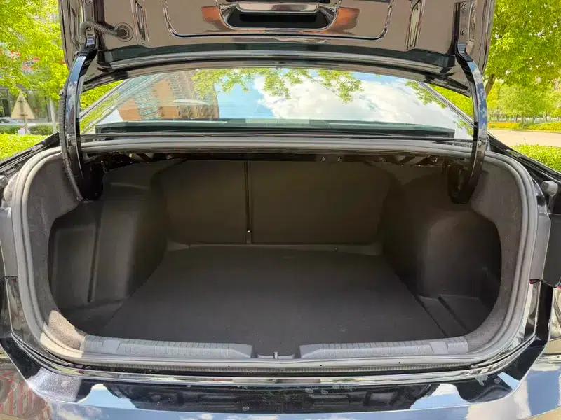 2023 Volkswagen Lavida 280TSI DSG Full Comfort Edition — миниатюра 14
