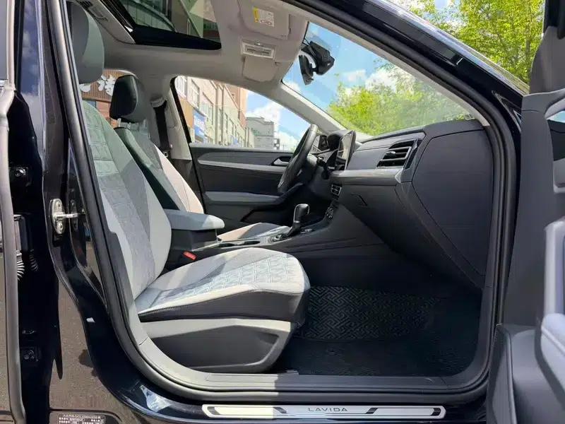 2023 Volkswagen Lavida 280TSI DSG Full Comfort Edition — миниатюра 15