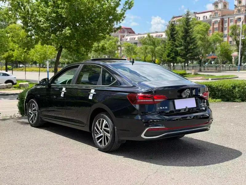 2023 Volkswagen Lavida 280TSI DSG Full Comfort Edition — миниатюра 4