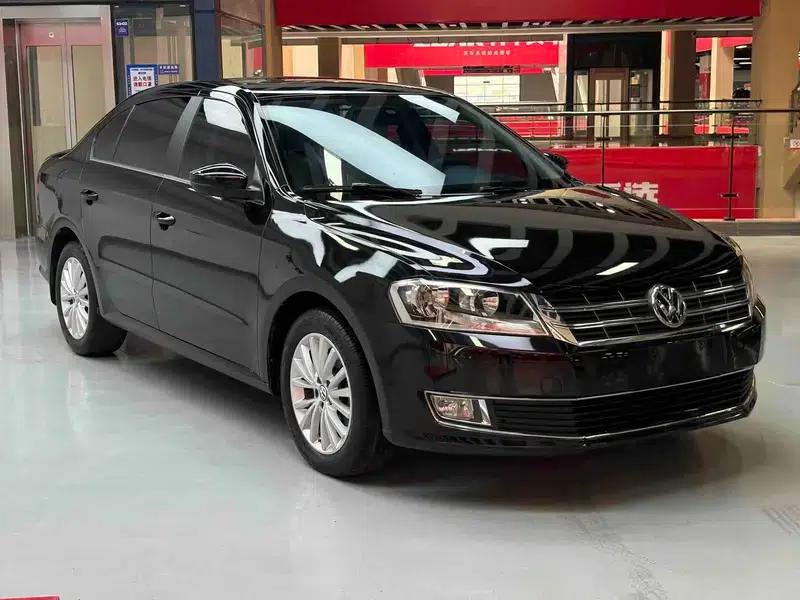 2013 Volkswagen Lavida 1.4TSI DSG Luxury Edition — миниатюра 3