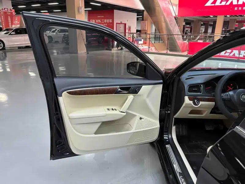 2013 Volkswagen Lavida 1.4TSI DSG Luxury Edition — миниатюра 34