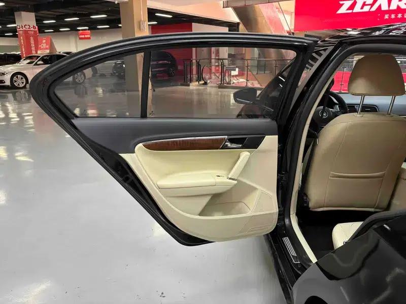 2013 Volkswagen Lavida 1.4TSI DSG Luxury Edition — миниатюра 36