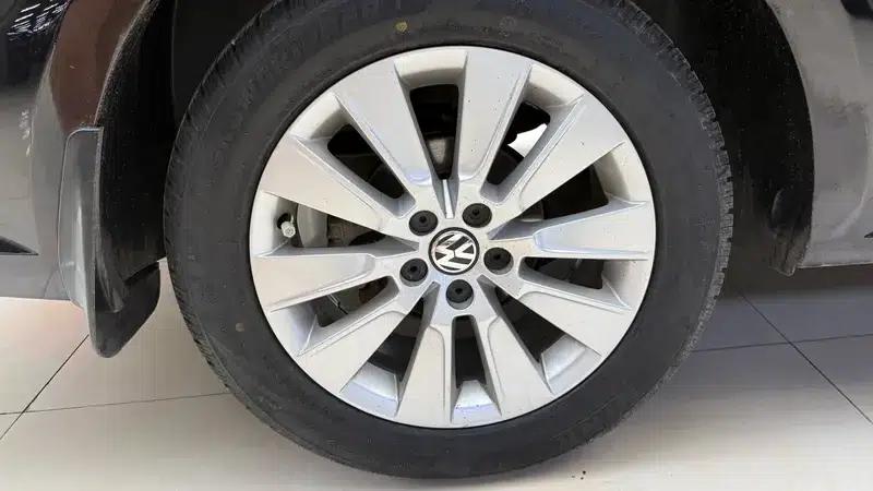 2013 Volkswagen Lavida 1.6L Automatic Comfort Edition — миниатюра 14