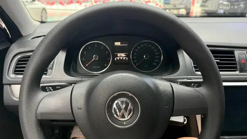2013 Volkswagen Lavida 1.6L Automatic Comfort Edition — миниатюра 20
