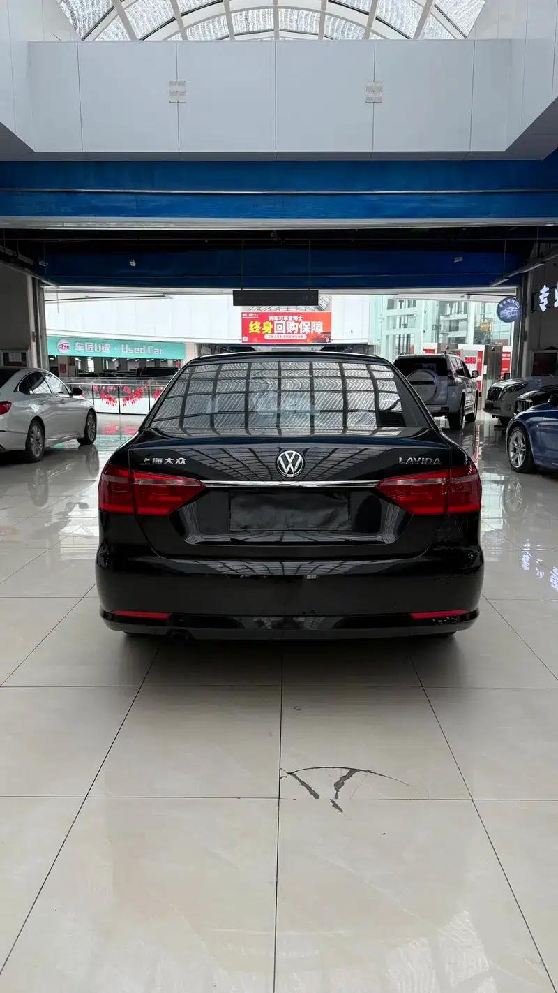 2013 Volkswagen Lavida 1.6L Automatic Comfort Edition — миниатюра 4