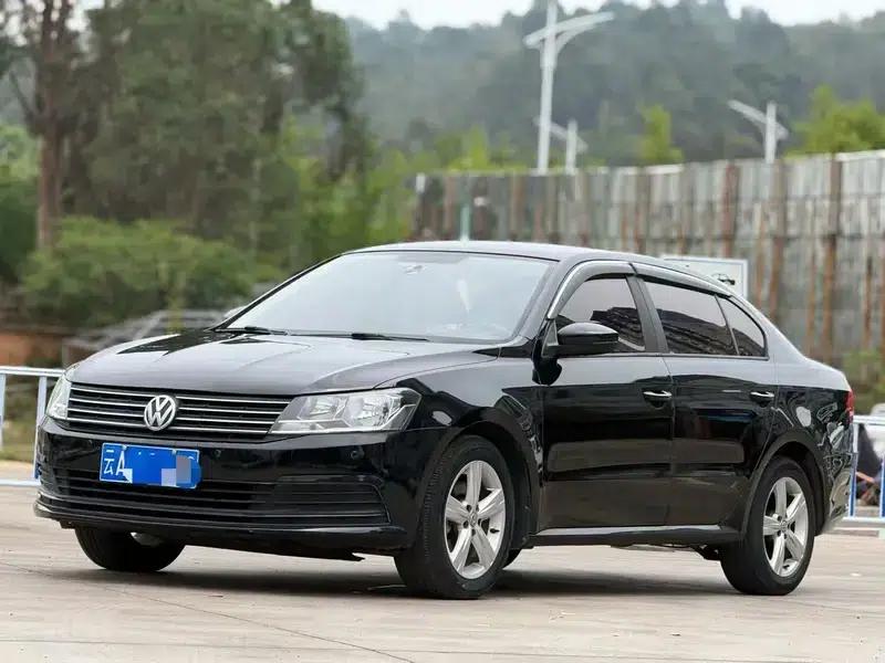 2017 Volkswagen Lavida 1.6L Automatic Fashion Edition — миниатюра 1