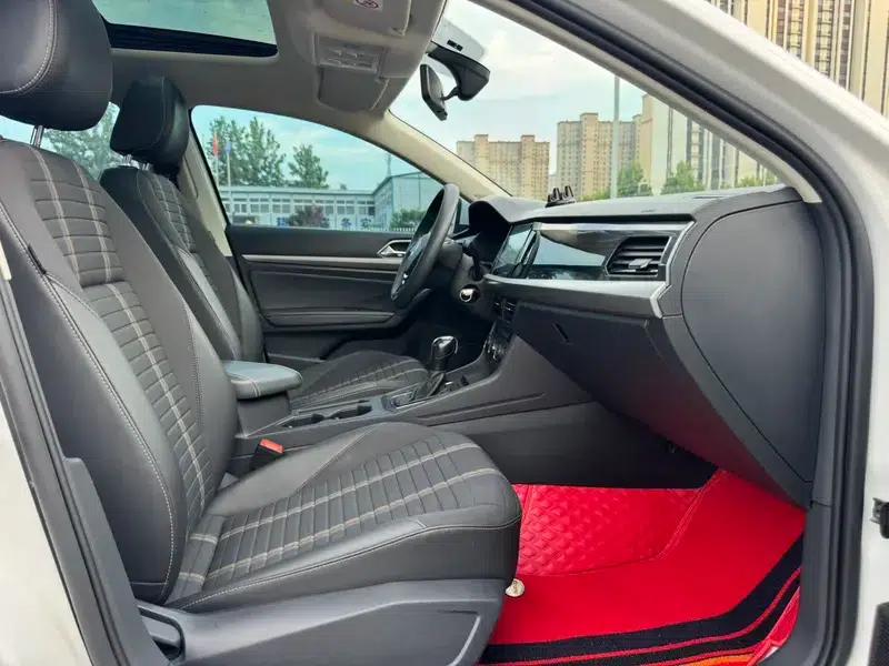 2021 Volkswagen Lavida 1.5L Automatic Vision Edition — миниатюра 15