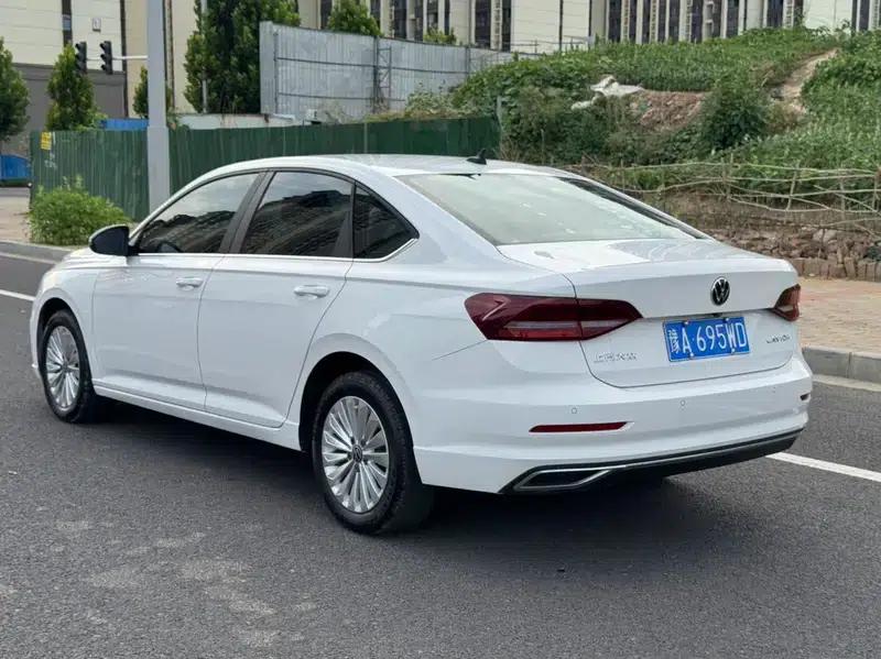 2021 Volkswagen Lavida 1.5L Automatic Vision Edition — миниатюра 5