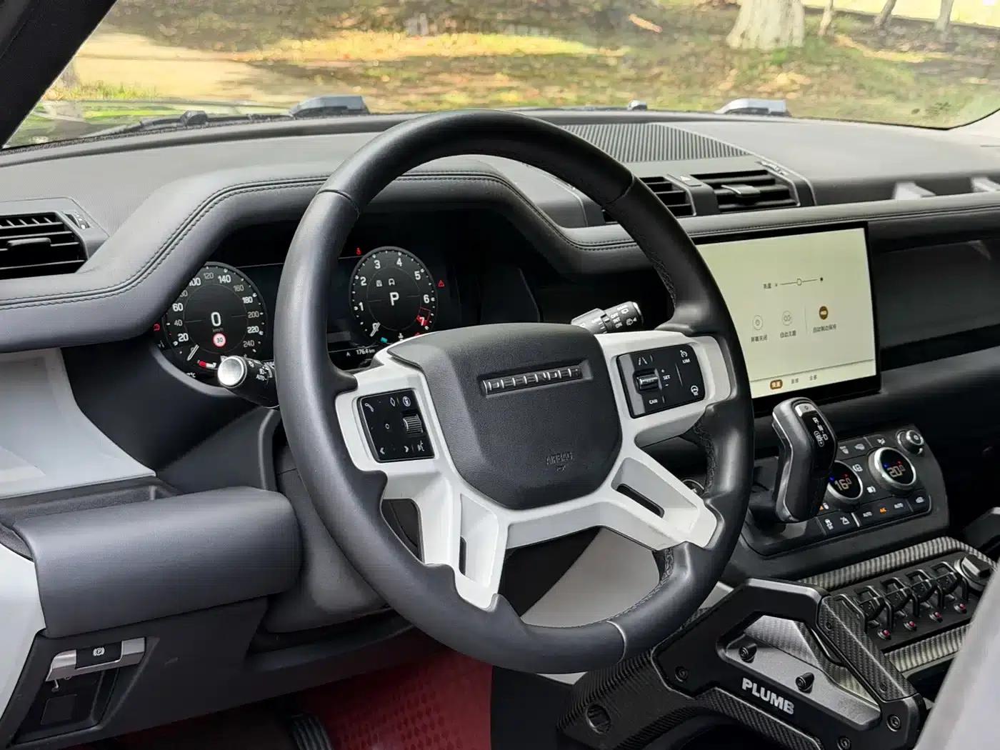 2024 Land Rover Defender 110 3.0T P400 XS — миниатюра 15
