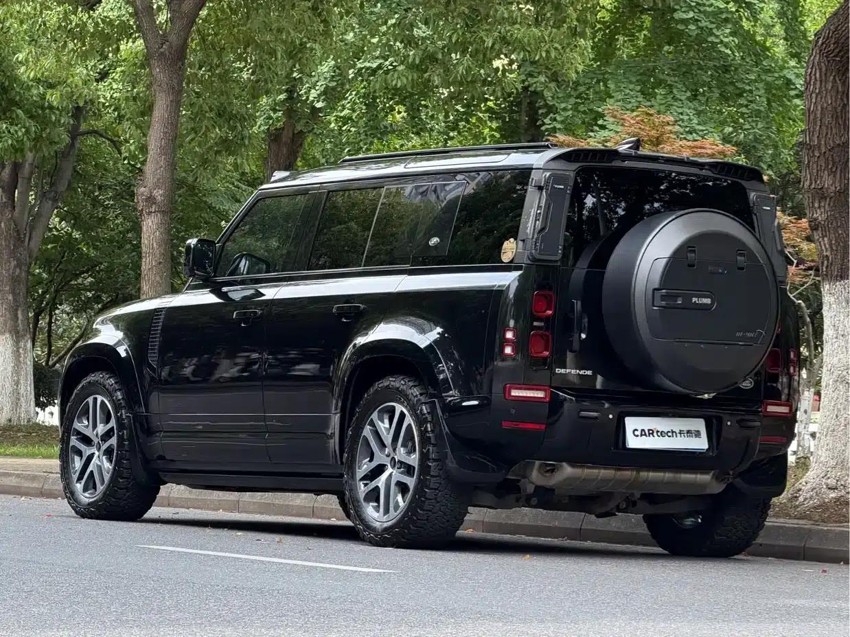 2024 Land Rover Defender 110 3.0T P400 XS — миниатюра 17