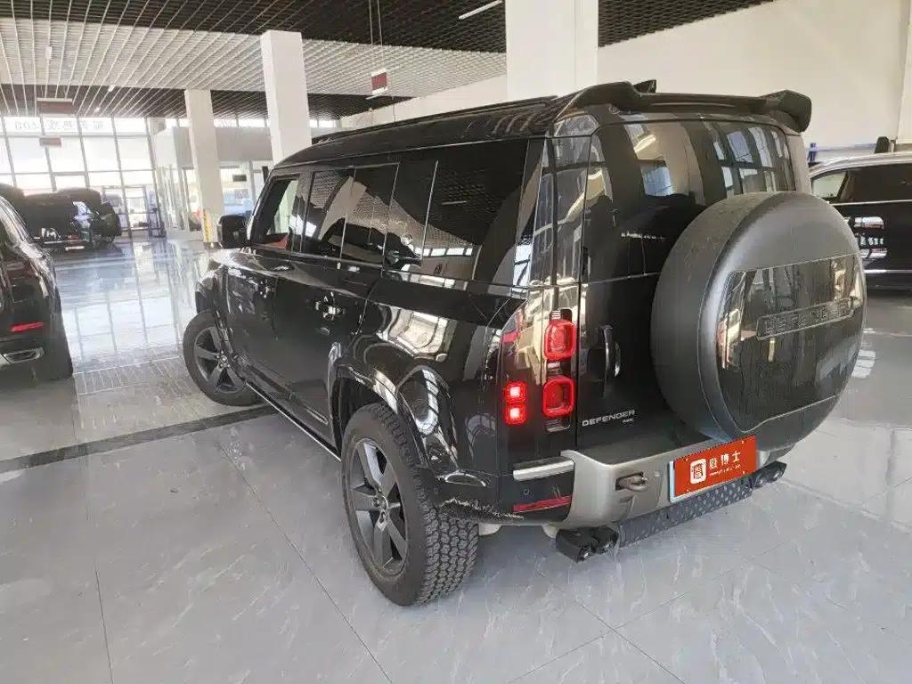 2023 Land Rover Defender Facelift 110 3.0T P400 X-DYNAMIC HSE — миниатюра 2