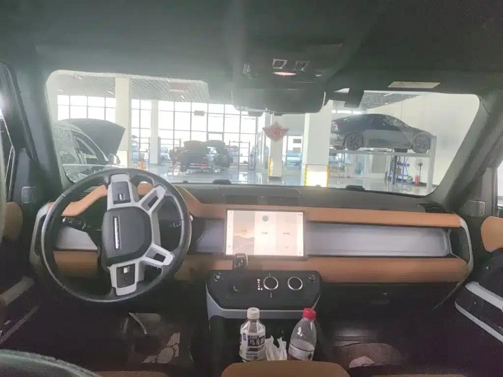 2023 Land Rover Defender Facelift 110 3.0T P400 X-DYNAMIC HSE — миниатюра 6