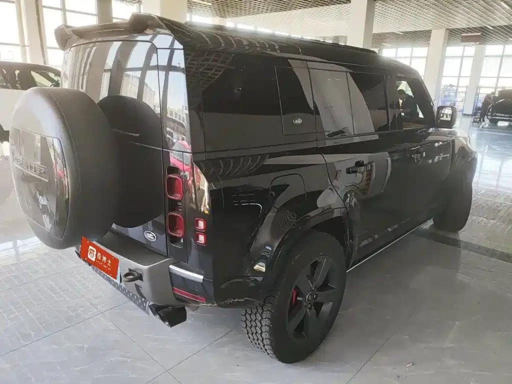 2023 Land Rover Defender Facelift 110 3.0T P400 X-DYNAMIC HSE — миниатюра 8