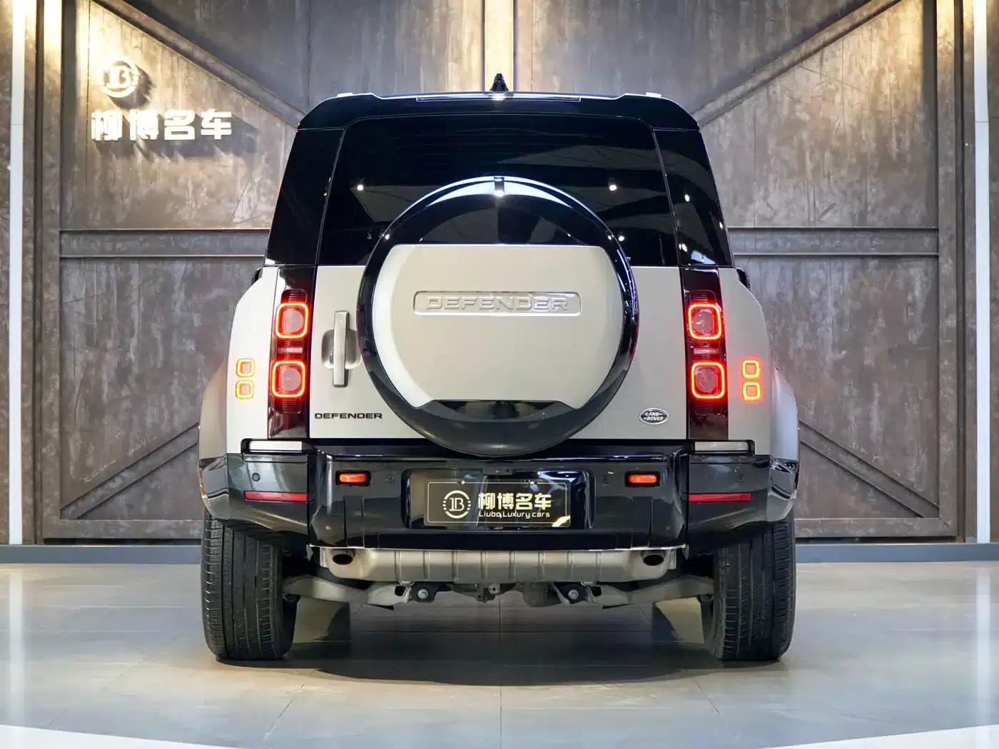 2025 Land Rover Defender 110 3.0T P400 X — миниатюра 3