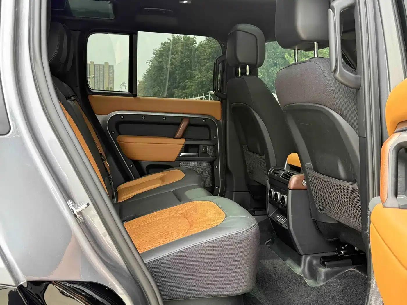 2023 Land Rover Defender Facelift 110 3.0T P400 X — миниатюра 13