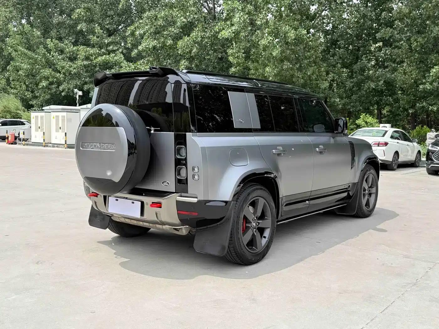 2023 Land Rover Defender Facelift 110 3.0T P400 X — миниатюра 16