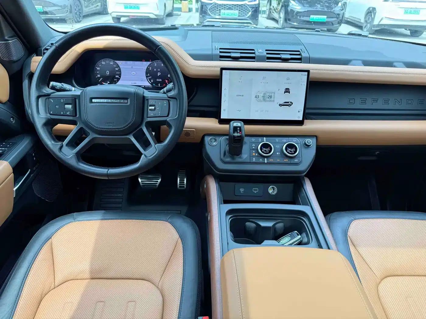 2023 Land Rover Defender Facelift 110 3.0T P400 X — миниатюра 7