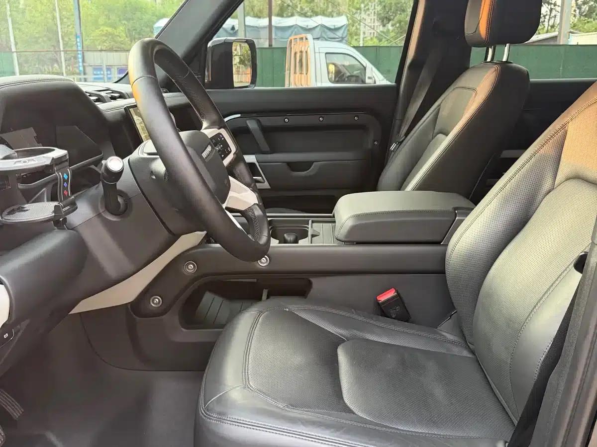 2024 Land Rover Defender 110 3.0T P400 XS — миниатюра 7