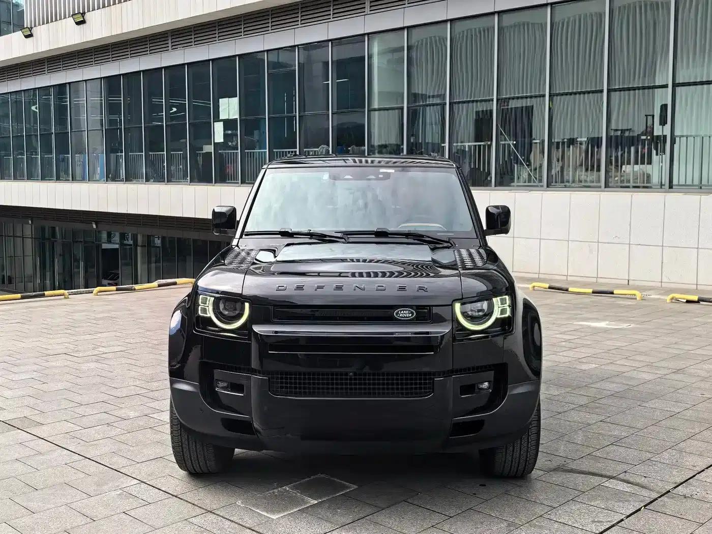 2024 Land Rover Defender 90 3.0T P400 HSE — миниатюра 2
