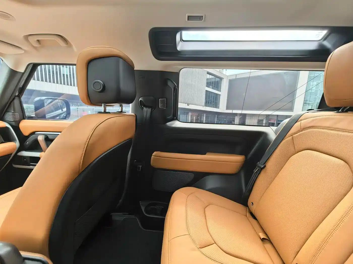 2024 Land Rover Defender 90 3.0T P400 HSE — миниатюра 13
