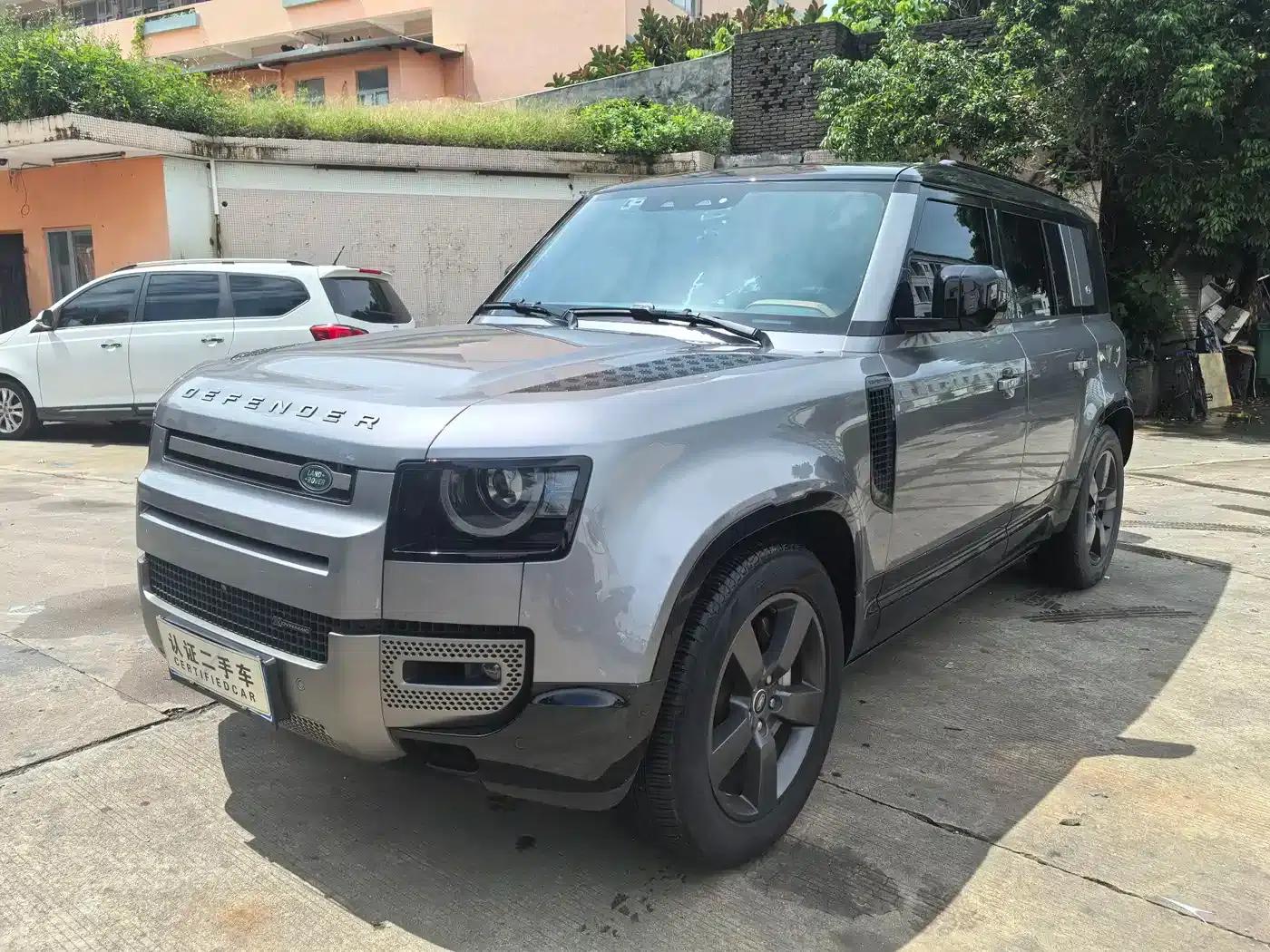 2023 Land Rover Defender Facelift 110 3.0T P400 X-DYNAMIC HSE — миниатюра 1