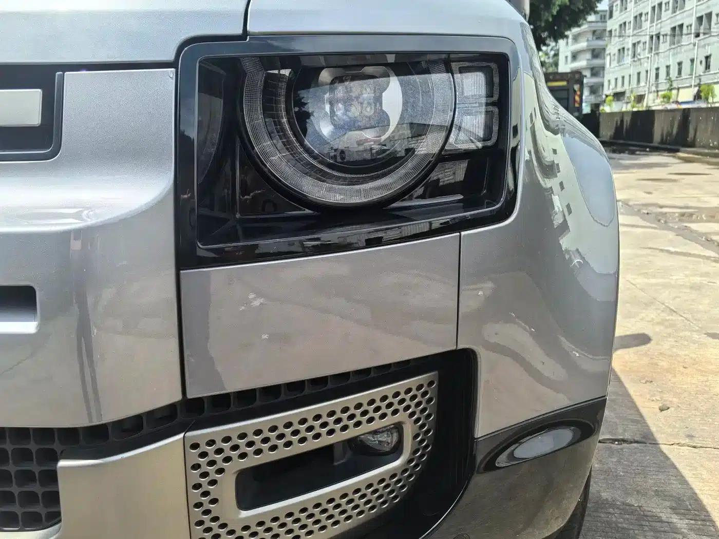 2023 Land Rover Defender Facelift 110 3.0T P400 X-DYNAMIC HSE — миниатюра 12