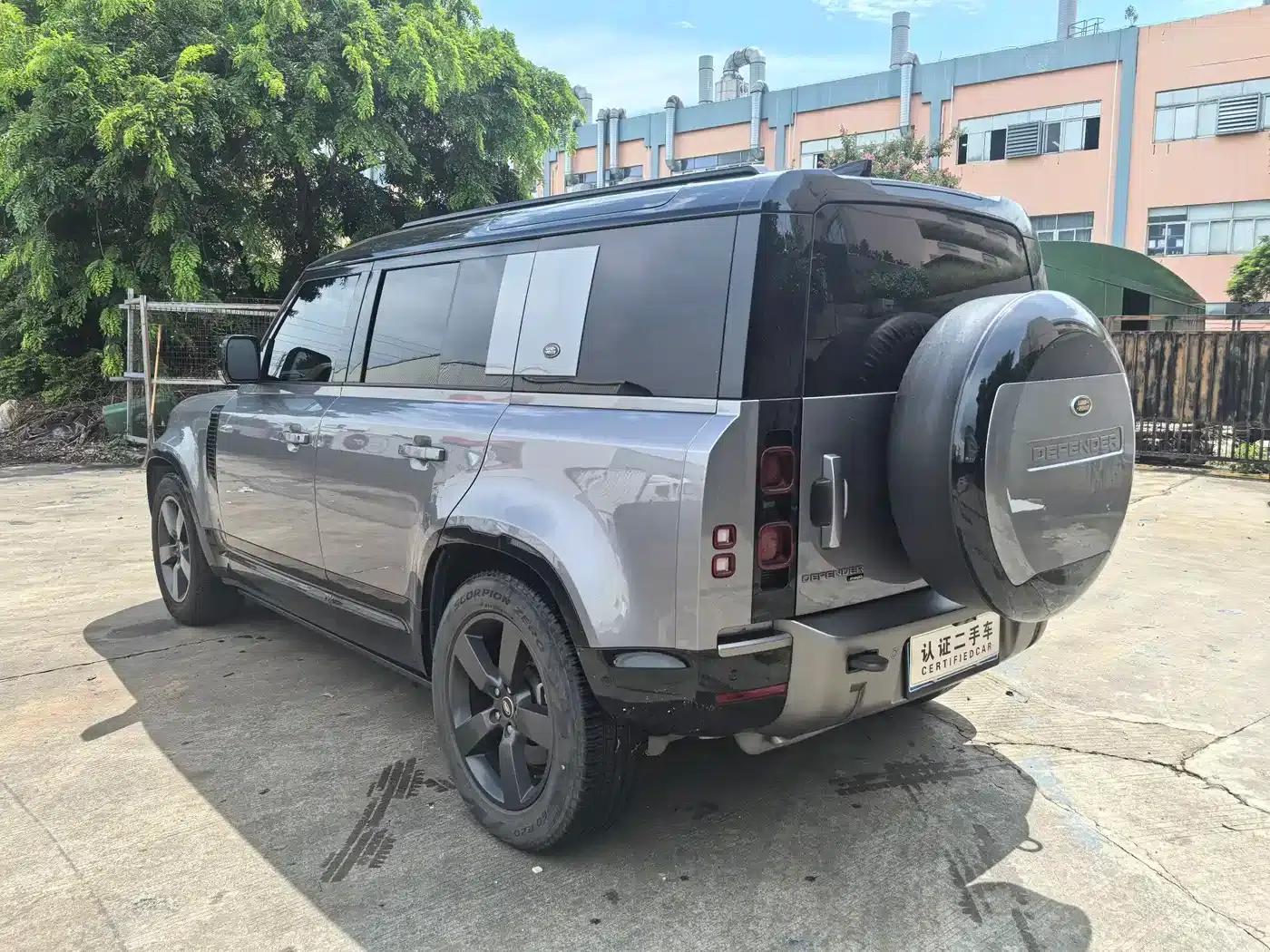 2023 Land Rover Defender Facelift 110 3.0T P400 X-DYNAMIC HSE — миниатюра 9