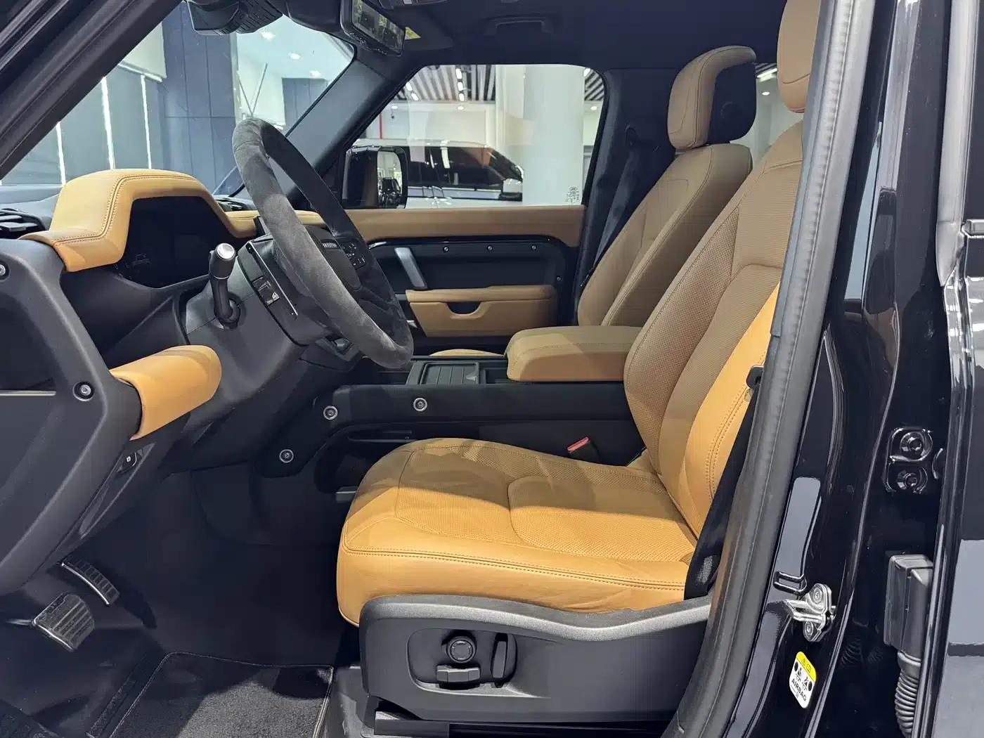 2024 Land Rover Defender 110 5.0T V8 — миниатюра 14
