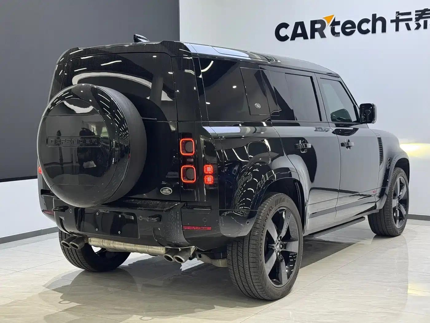 2024 Land Rover Defender 110 5.0T V8 — миниатюра 5
