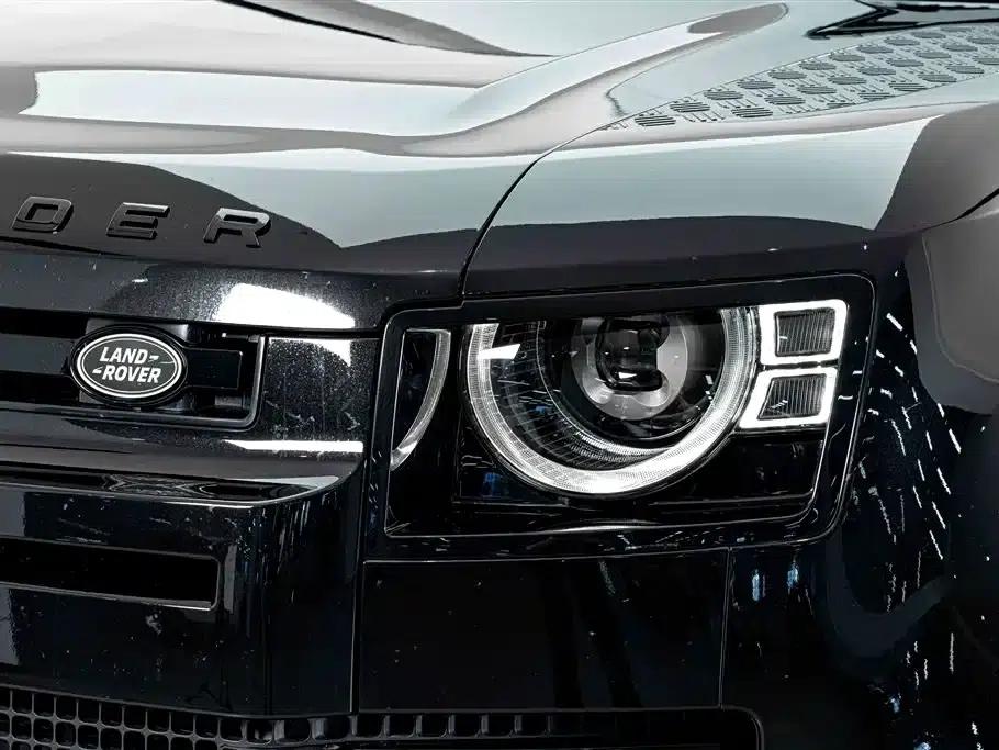 2024 Land Rover Defender 110 3.0T P400 XS — миниатюра 5
