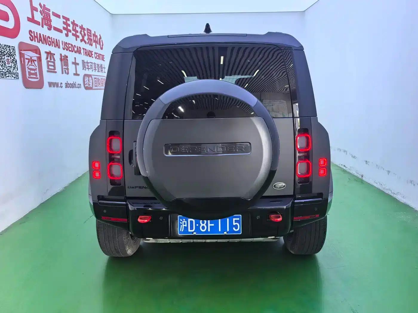 2025 Land Rover Defender 110 3.0T P400 X — миниатюра 5