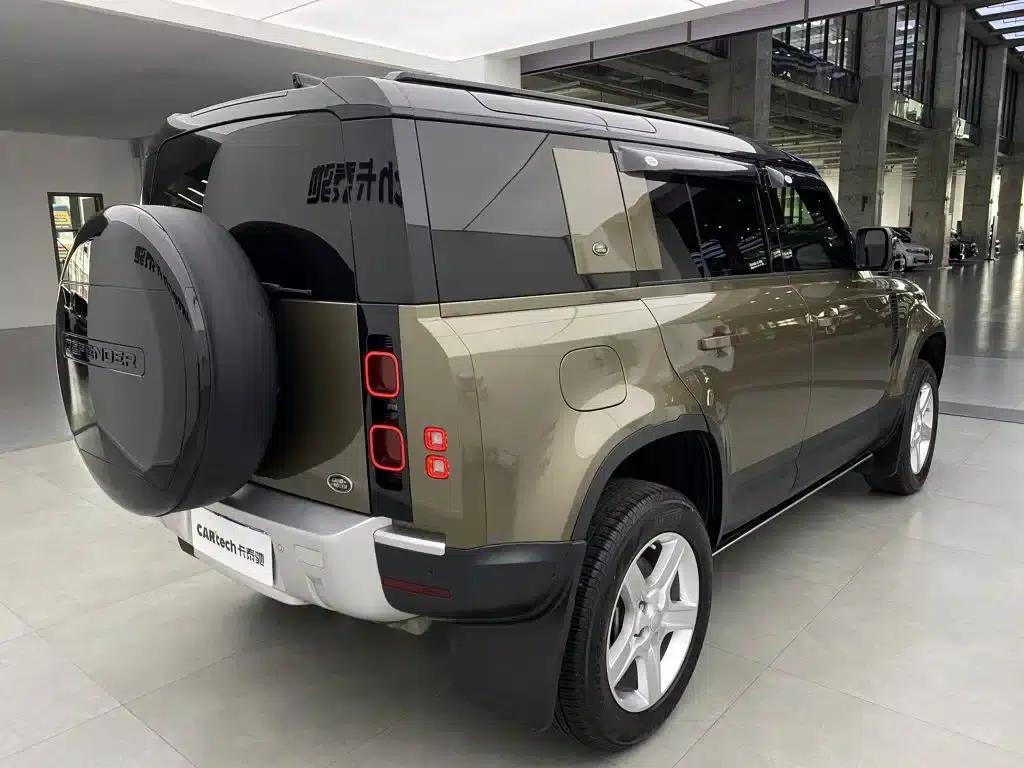 2020 Land Rover Defender 110 P400 HSE — миниатюра 33