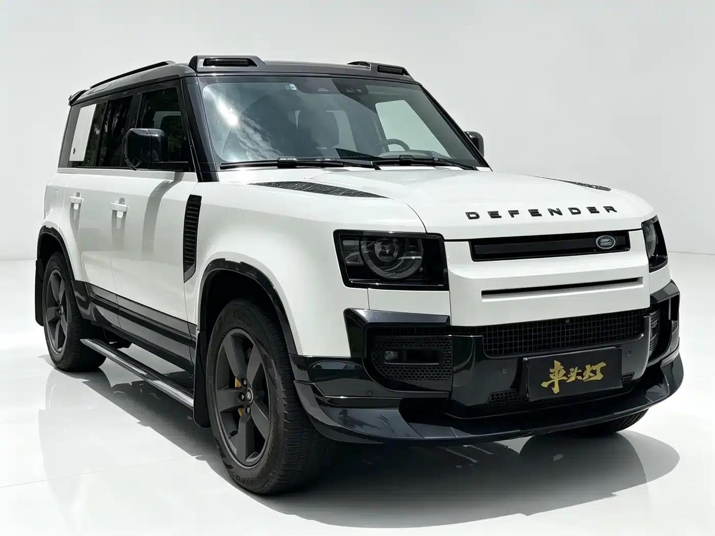 2024 Land Rover Defender 110 3.0T P400 X-DYNAMIC HSE — миниатюра 2