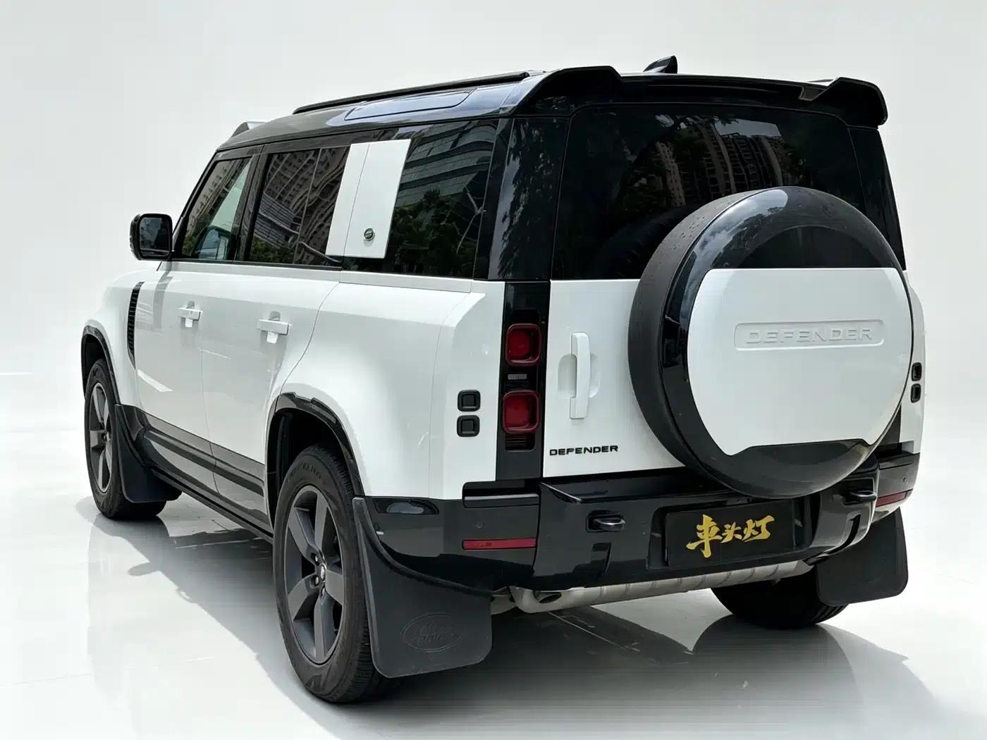 2024 Land Rover Defender 110 3.0T P400 X-DYNAMIC HSE — миниатюра 9