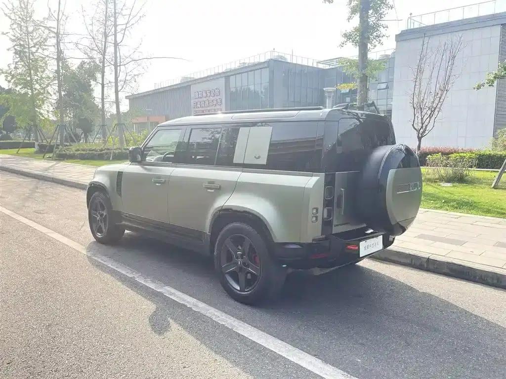 2024 Land Rover Defender 110 3.0T P400 X — миниатюра 3