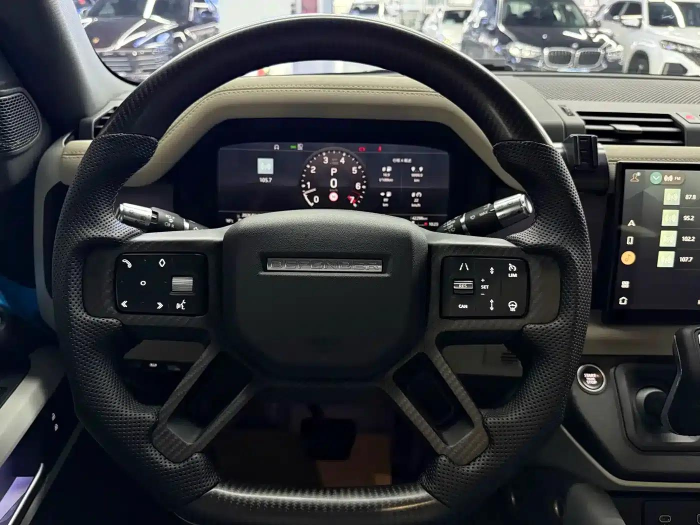 2022 Land Rover Defender 90 3.0T P400 XS — миниатюра 11