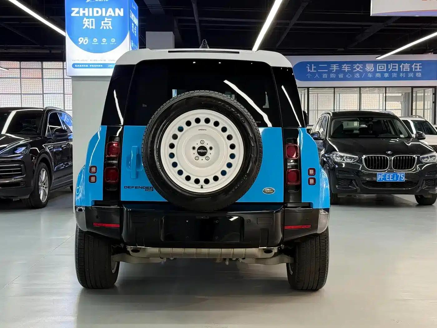2022 Land Rover Defender 90 3.0T P400 XS — миниатюра 22