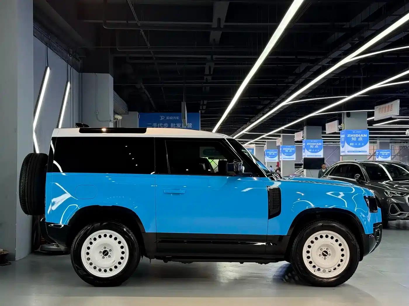 2022 Land Rover Defender 90 3.0T P400 XS — миниатюра 24