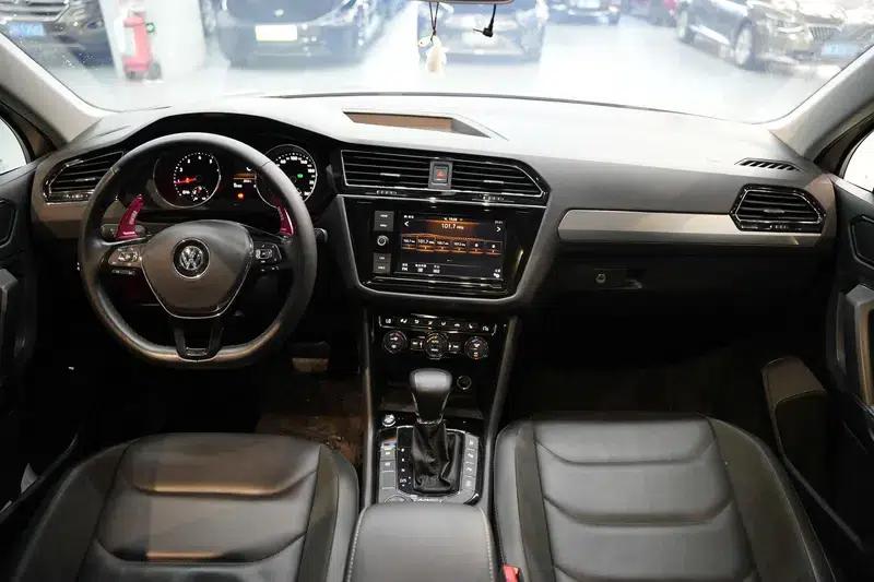 Tiguan L 2019 380TSI Automatic 4WD Smart Luxury Edition (China VI Emission Standard) — миниатюра 11