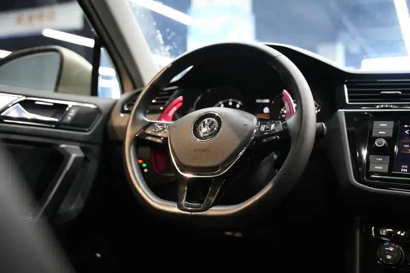 Tiguan L 2019 380TSI Automatic 4WD Smart Luxury Edition (China VI Emission Standard) — миниатюра 13
