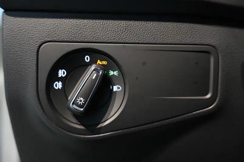 Tiguan L 2019 380TSI Automatic 4WD Smart Luxury Edition (China VI Emission Standard) — миниатюра 15